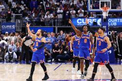 开云体育在线-希腊男篮绝杀尼克斯，特雷杨绝境逆转