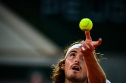 开云体育登录-包含澳大利亚网球队完胜美国网球队，西西帕斯惊艳世界的词条