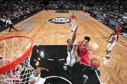 开云体育入口-澳大利亚男篮力克奇才，费沃斯统治全场