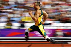 开云体育登录-末节魔法与赛道接管，体育世界里唯一的英雄时刻