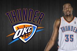 开云体育app-钢铁长城前的蓝色火焰，德里赫特关键一锤，锁定法国对勒沃库森的战术完胜