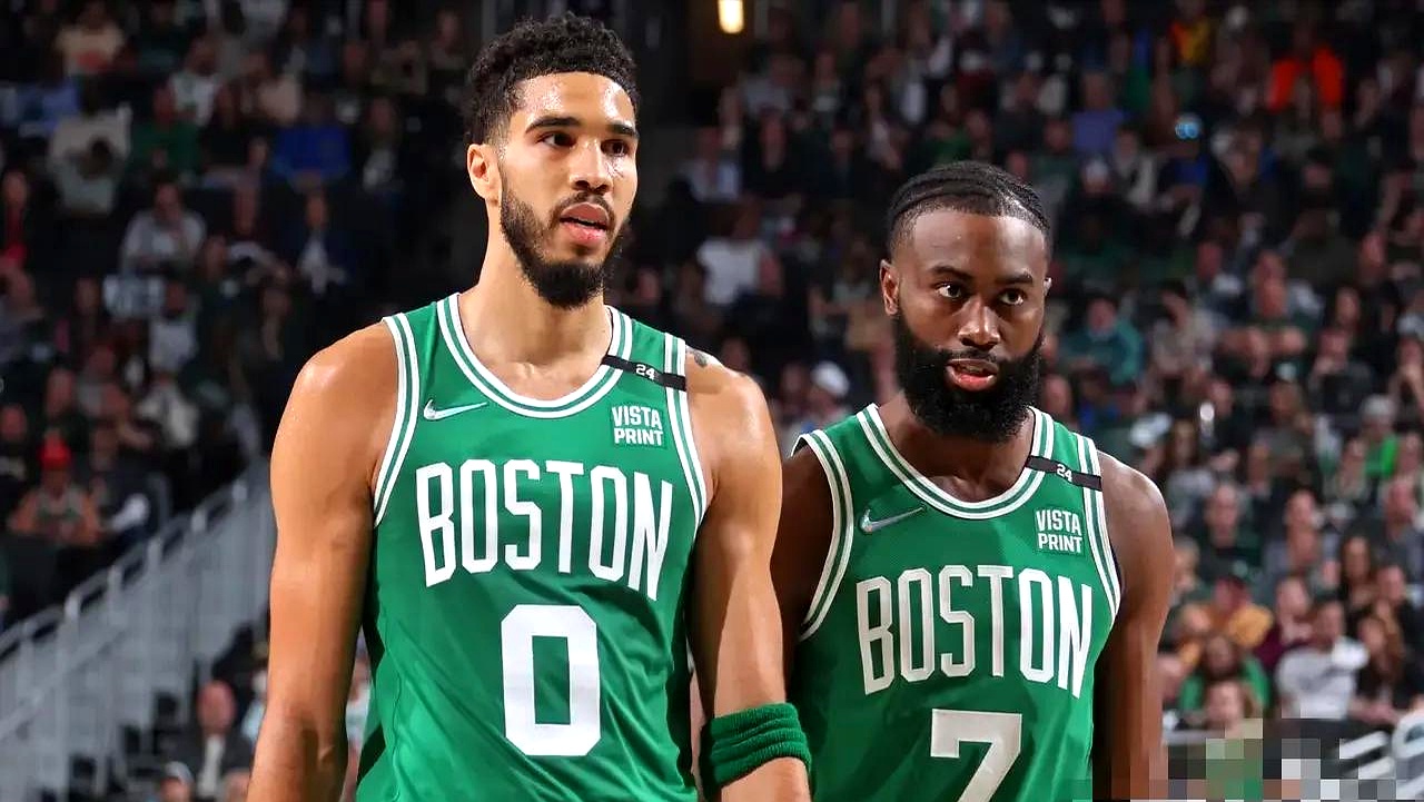 凯尔特人强势土耳其男篮，拉塞尔统治全场