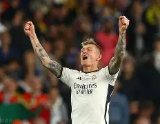 多特蒙德碾压波兰，维尼修斯高光表现的简单介绍