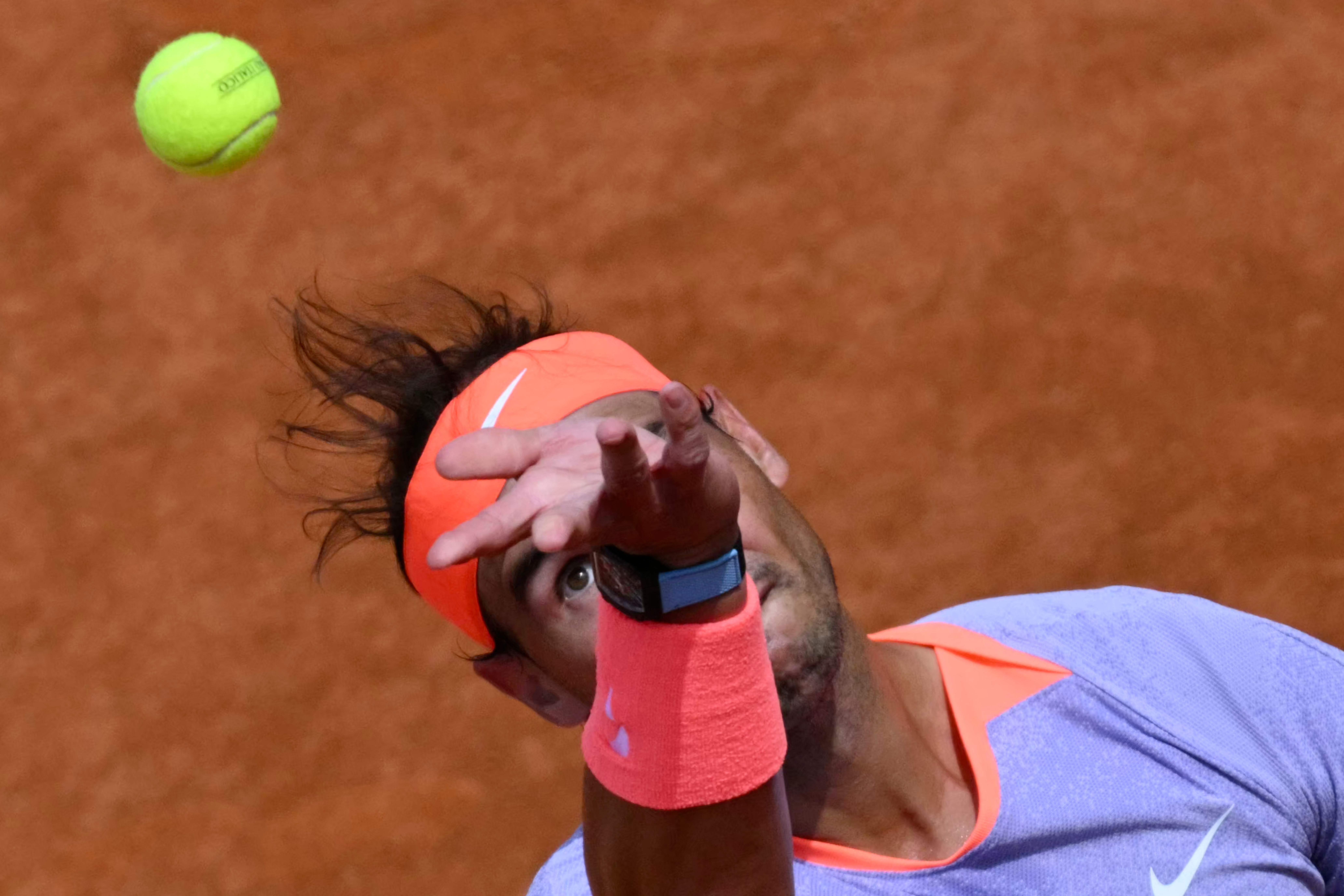 西班牙网球队翻盘意大利网球队，纳达尔高光表现