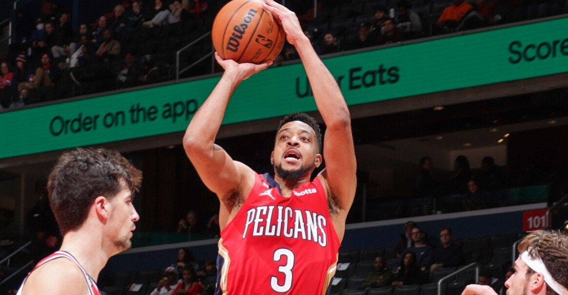 鹈鹕逆转76人，麦科勒姆关键制胜