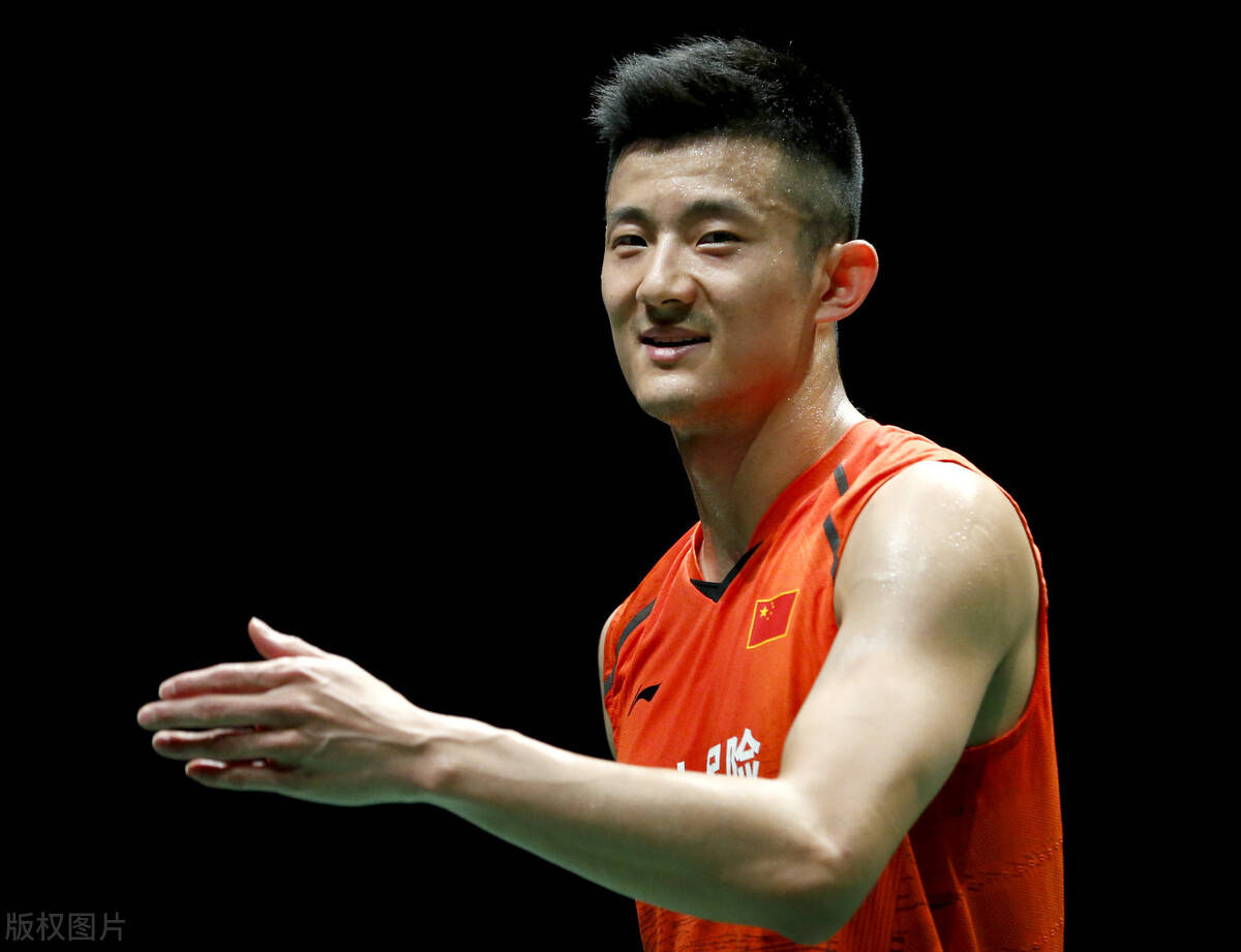 法国羽毛球队逆转丹麦羽毛球队,谌龙统治全场 法国羽毛球队逆转丹麦羽毛球队,谌龙统治全场