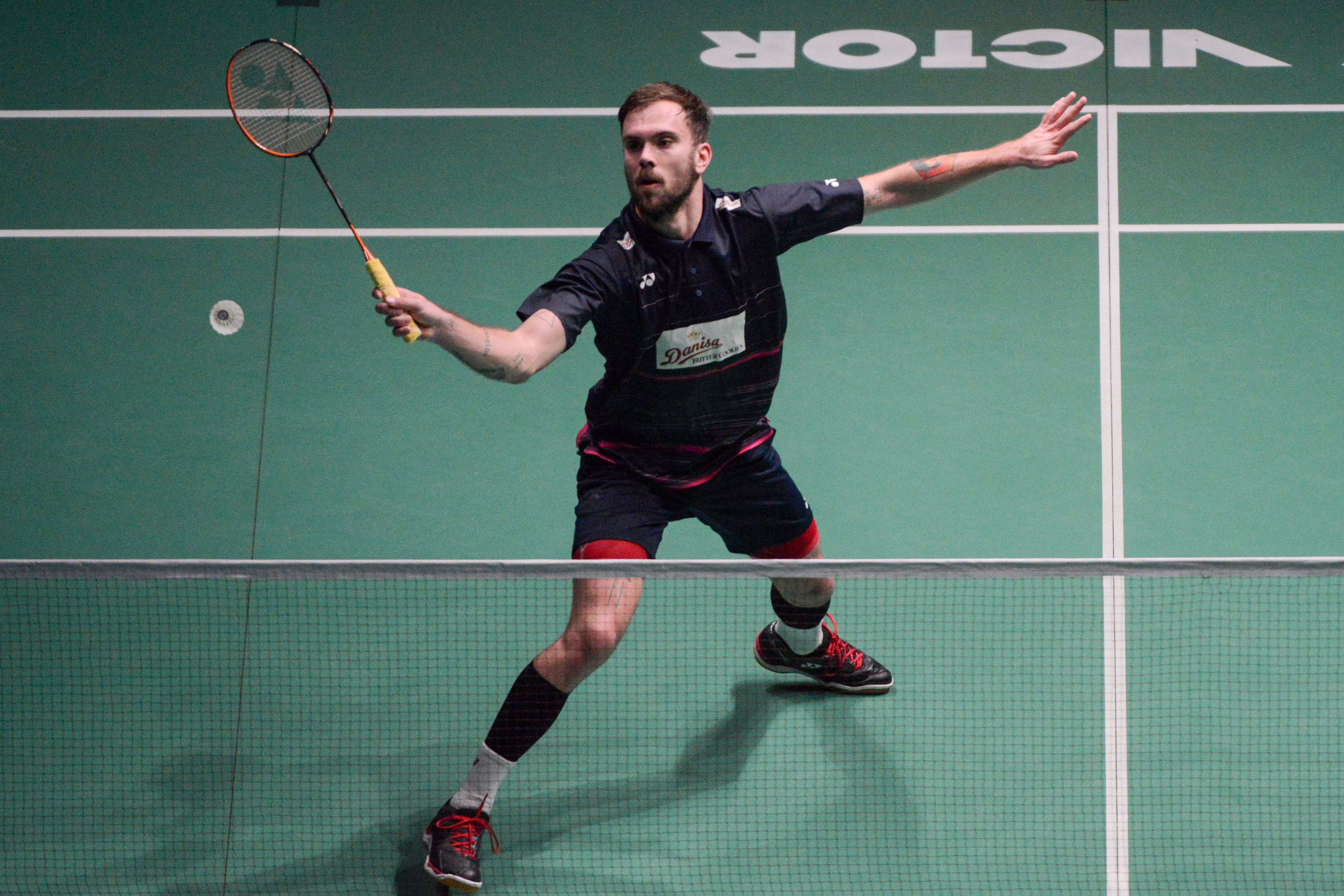 马来西亚队鏖战日本队，桃田贤斗扛起全队