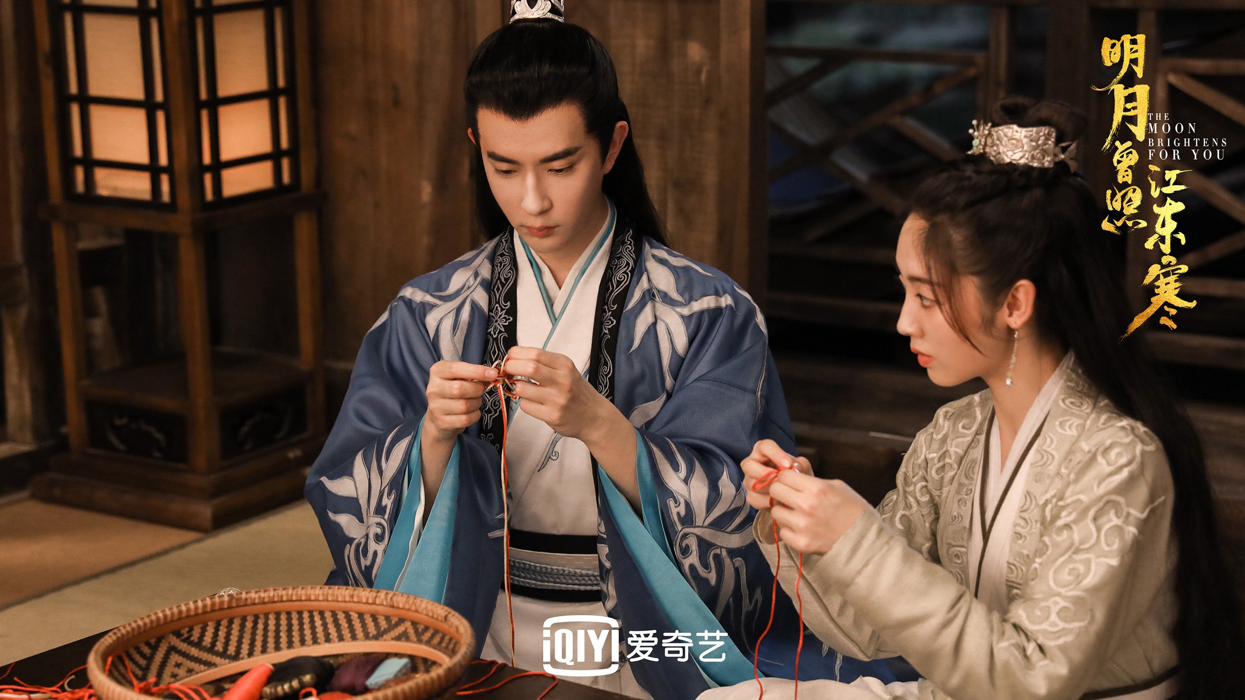 湖区双城记,当骑士铁蹄踏碎北境,山海之外武神降临