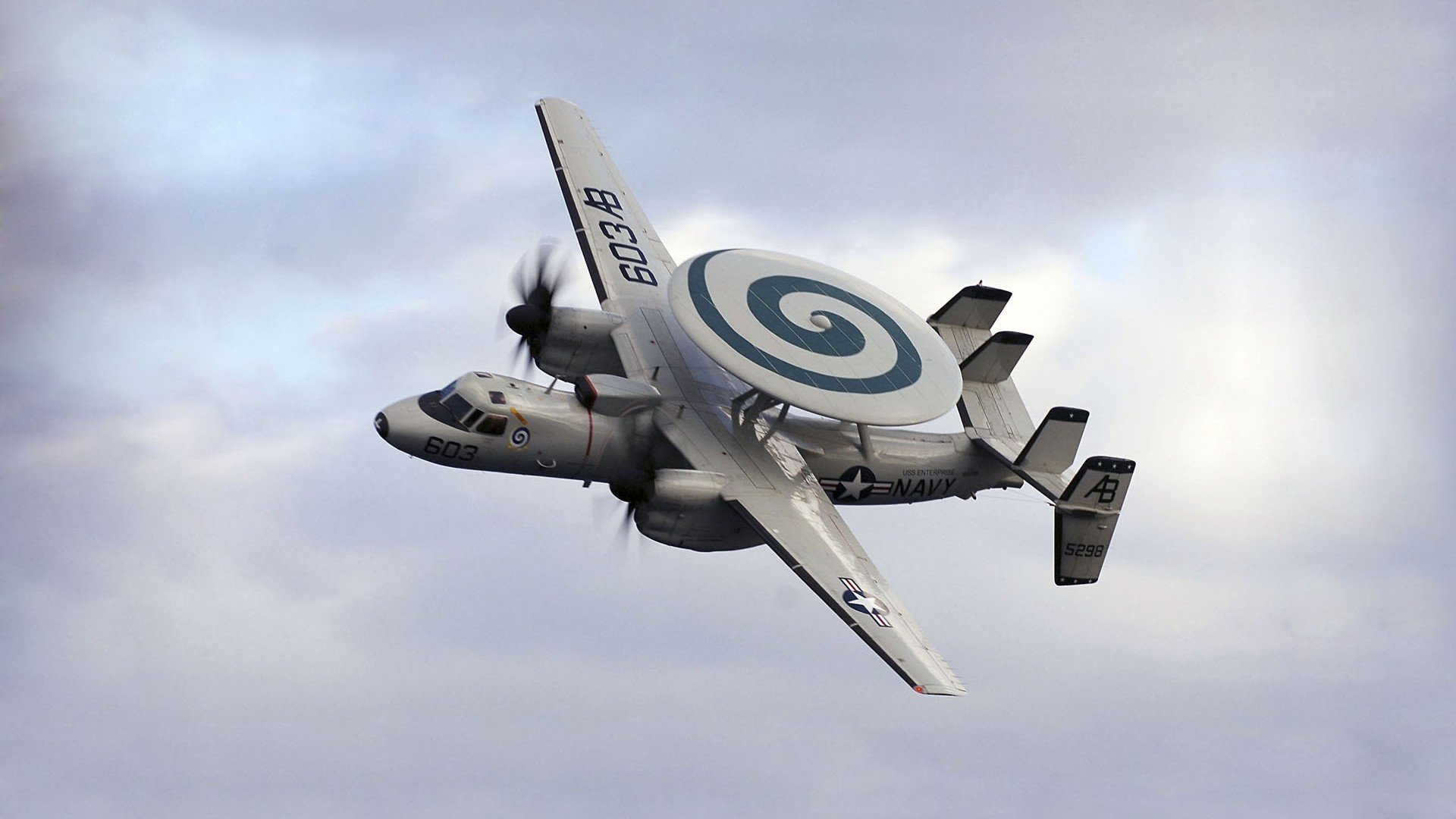 活塞的轰鸣,当工业篮球的烟尘吞没篮网的星河,小贾伦·杰克逊完成最后的淬火