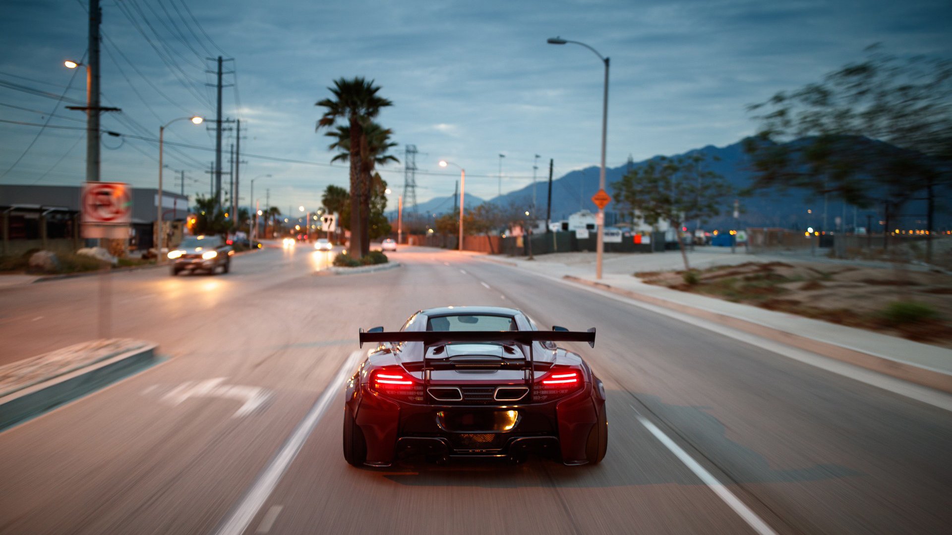 绿茵屠龙记，比利时红魔荡平都灵城，新王孔德三箭定江山