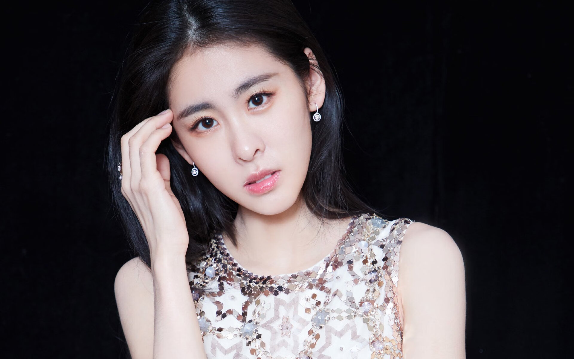 一旧将造新神，一新章续传奇，弗拉霍维奇里程碑之夜，瑞士门墙铸就国米钢铁防线